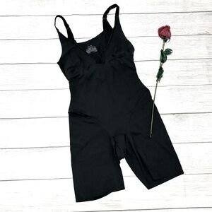 (SOLD) 🖤Shapewear🖤